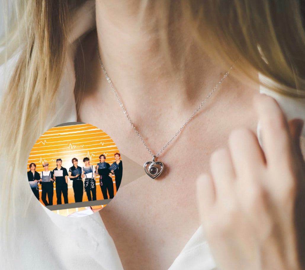[Pre Order] BTS Photo Projective Necklace/Keychain The Memory of Love Nanotechnology Necklace Girls' Pendants Necklace